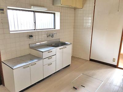 Empty House Bank | Sakurai City Empty House Bank — Image 2, Sakurai, Nara