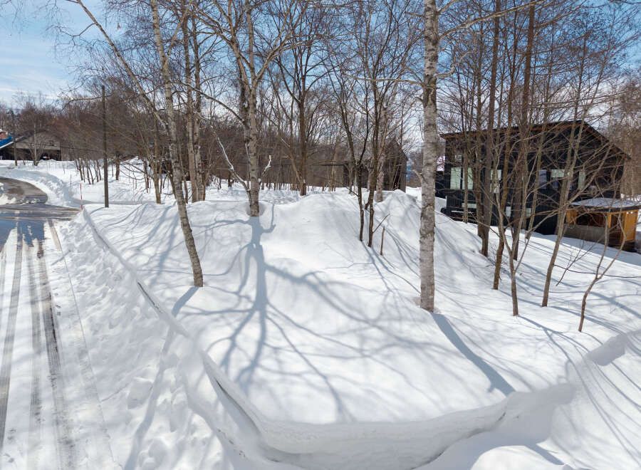 Onsen Land for Sale in Niseko Moiwa's Royal Town - Thumbnail 3