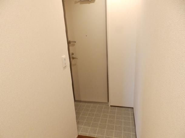 2LDK Apartment for Rent in Fukuyama, Hiroshima - 59.61m² - Thumbnail 4