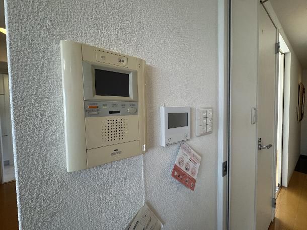 2LDK Apartment for Rent in Fukuyama, Hiroshima - 73.23 sqm - Thumbnail 2