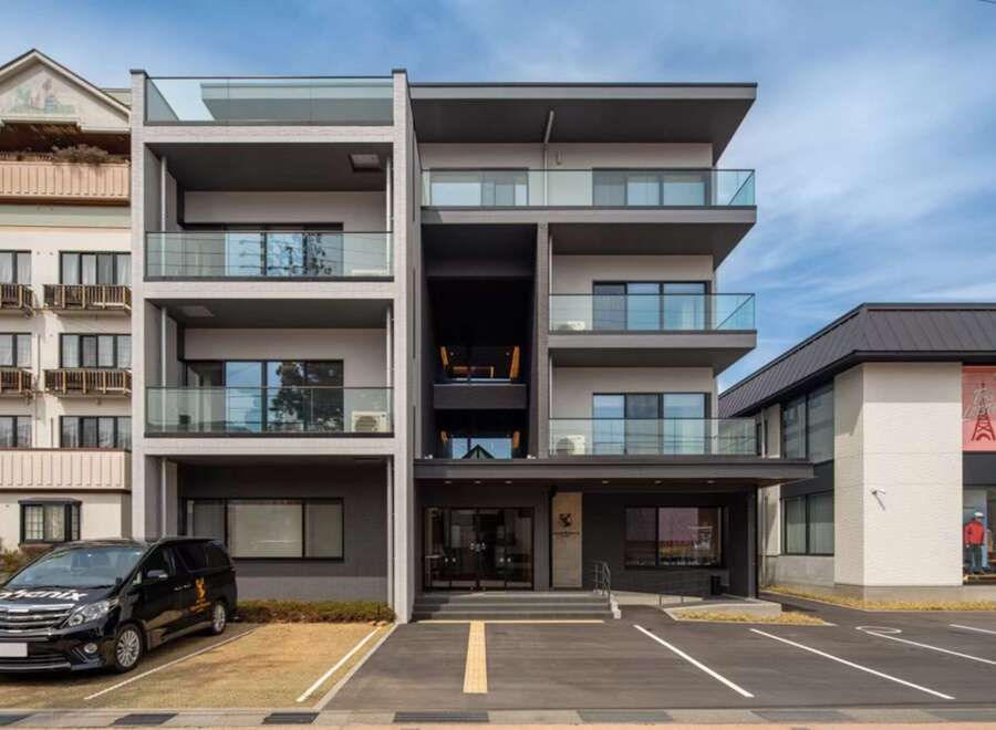 Luxury 3-Bed Apartment for Sale in Hakuba, Nagano - Thumbnail 2
