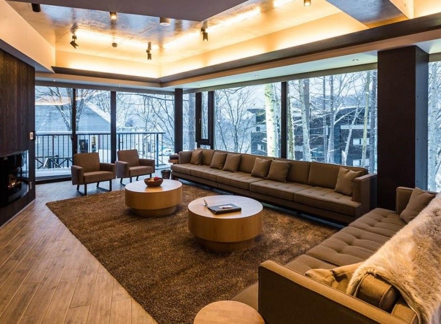 Luxury 4-Bed Ski Apartment in Niseko with Spa and Balconies - Thumbnail 2