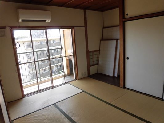 3DK Apartment for Rent in Fukuyama, Hiroshima - Thumbnail 3
