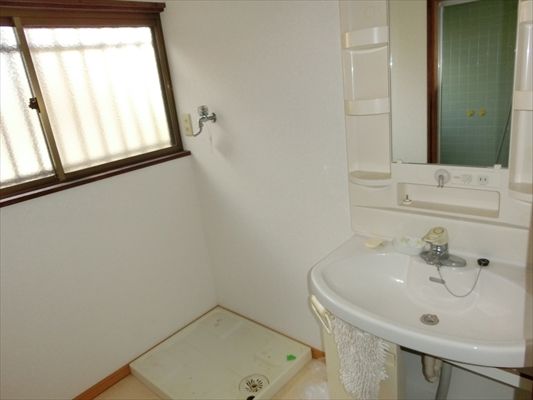 4DK Detached House in Fukuyama City, Hiroshima - 99.44 sqm - Thumbnail 2