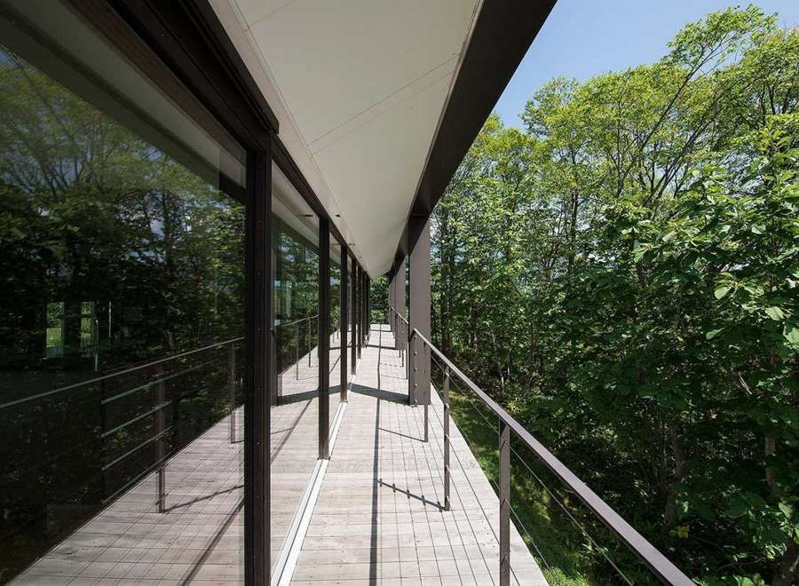 Luxury 5-Bed Villa in Niseko with Mt. Yotei Views - Thumbnail 4