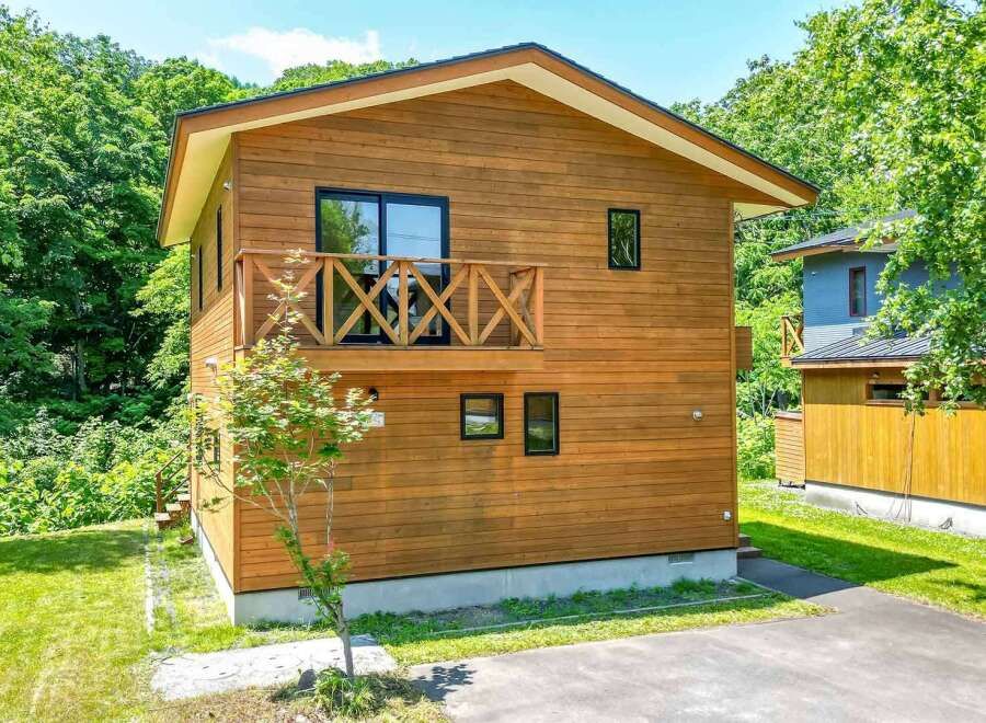 3-Bedroom Chalet for Sale in Niseko's Country Resort - Thumbnail 2