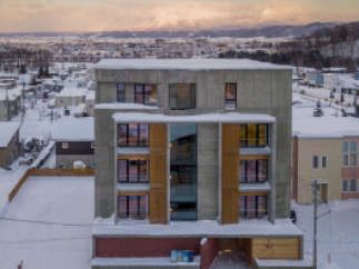 Modern 3-Bed Penthouse in Furano's Kaku Place - Thumbnail 4