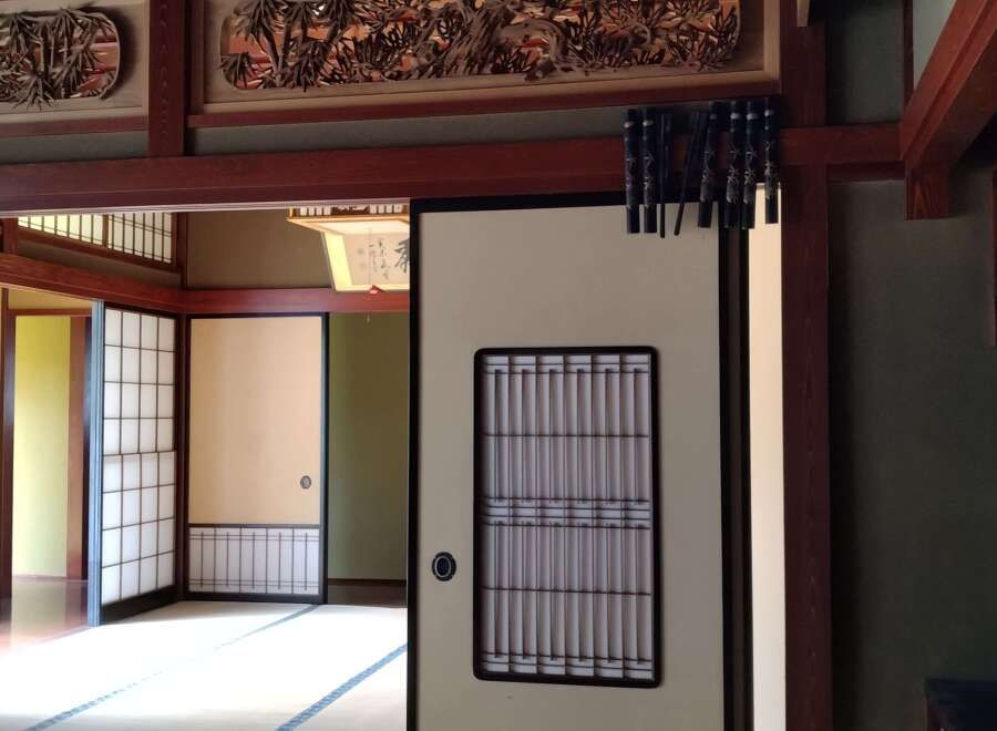 Traditional Japanese House Built by Shrine Carpenters in Toyama - Thumbnail 4