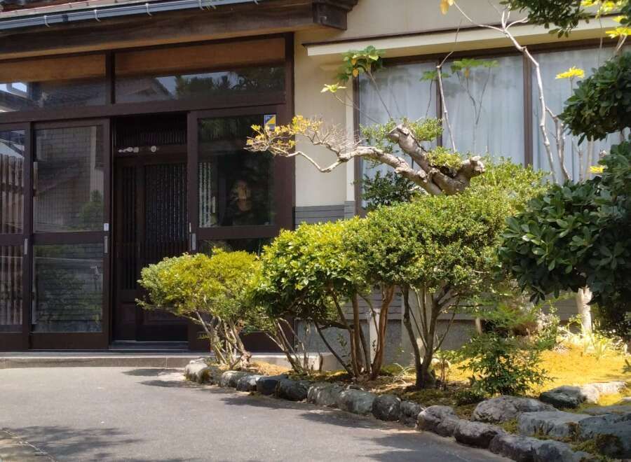 Traditional Japanese House Built by Shrine Carpenters in Toyama - Thumbnail 2