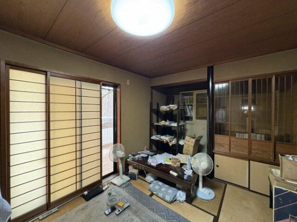 6LDK Detached House for Sale in Fukuyama, Hiroshima - Thumbnail 3