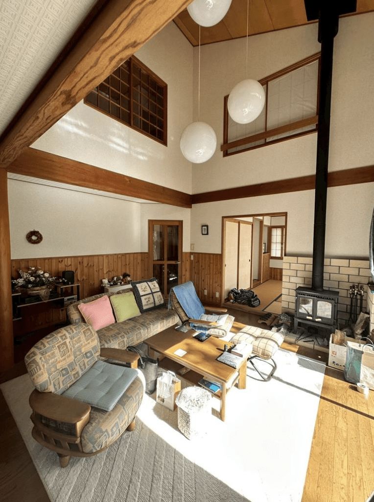 5LDK Hakuba Ski Chalet for Sale in Nagano - Thumbnail 2