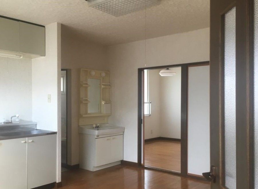 16-Bedroom Apartment Building for Sale in Niseko, Hokkaido - Thumbnail 4