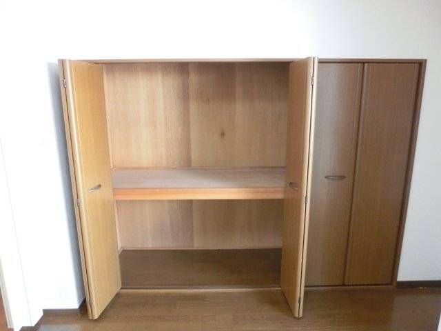 1DK Apartment for Rent in Nagata-ku, Kobe - 28m² - Thumbnail 2