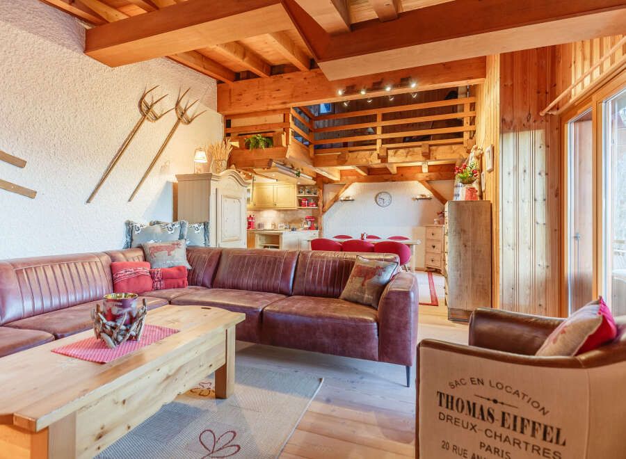 3-Bedroom Apartment for Sale in Villars with Alpine Views - Thumbnail 4