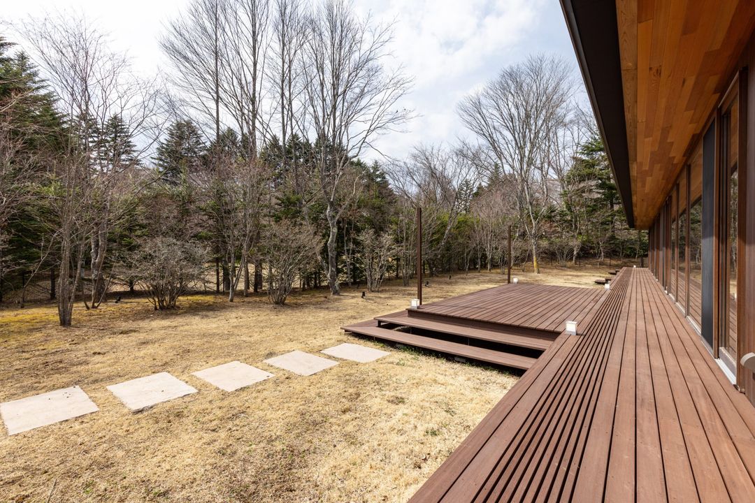 Modern 3LDK Luxury Home for Sale in Karuizawa, Nagano - Thumbnail 3