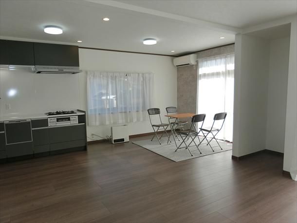 Renovated 4LDK House for Sale in Fukuyama, Hiroshima - Thumbnail 4