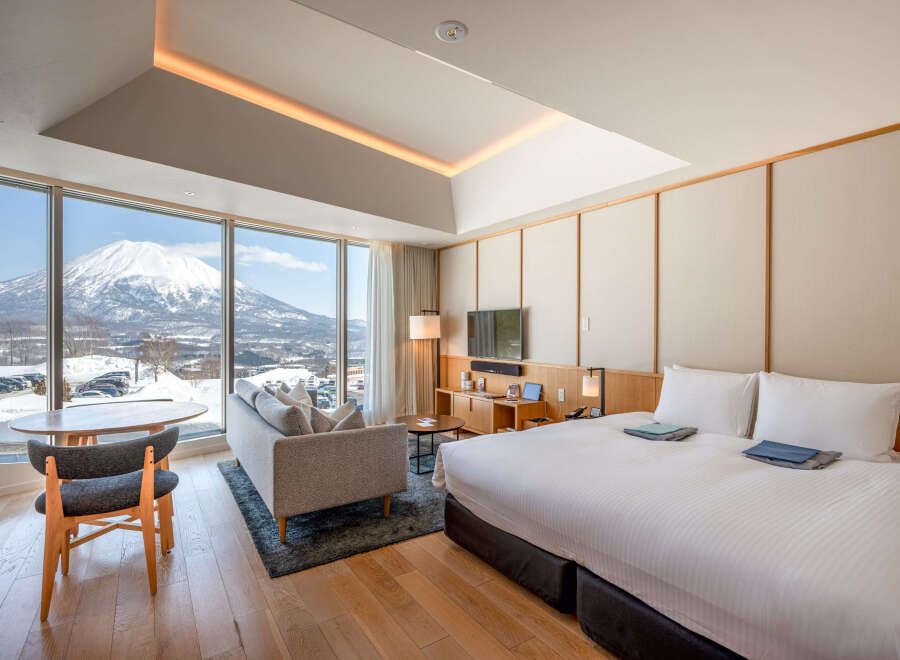 Skye Niseko Studio - Ski-In/Ski-Out Apartment with Mount Yotei View - Thumbnail 4