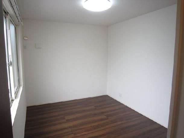 2LDK Apartment for Rent in Fukuyama, Hiroshima - 52.88 sqm - Thumbnail 4
