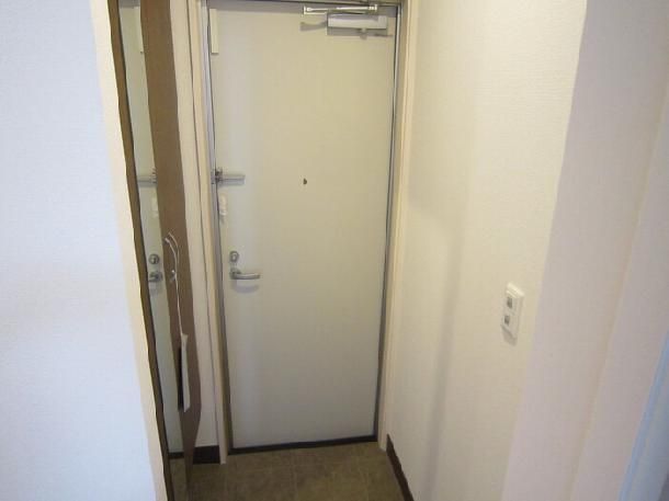 2LDK Apartment for Rent in Fukuyama, Hiroshima - 52.88 sqm - Thumbnail 2