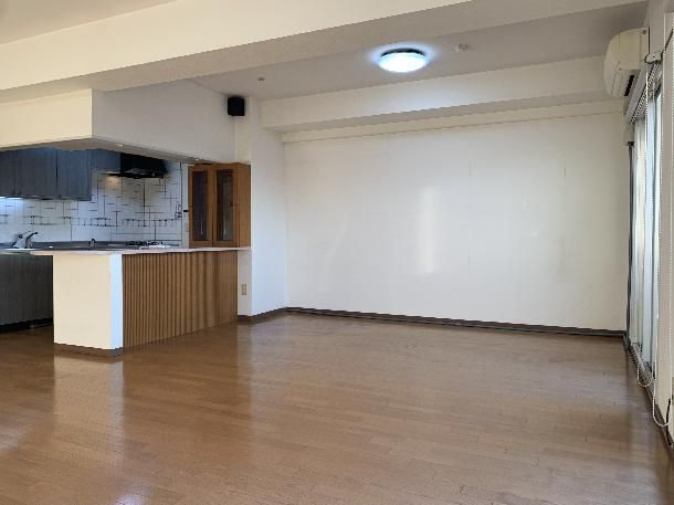 Spacious 3LDK Apartment for Sale in Fukuyama, Hiroshima - Thumbnail 3