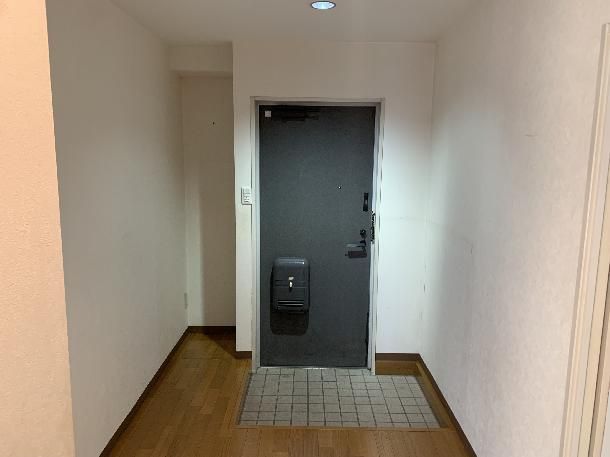 Spacious 3LDK Apartment for Sale in Fukuyama, Hiroshima - Thumbnail 2