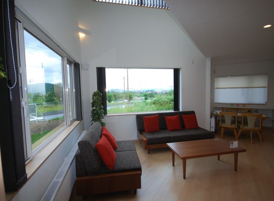 Modern 4-Bedroom House Near Furano Kitanomine Ski Area - Thumbnail 4