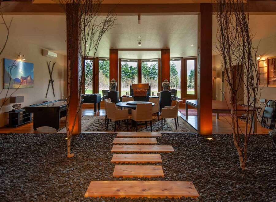 Luxury 6-Bedroom Chalet with Mt. Yotei Views in Niseko - Thumbnail 3