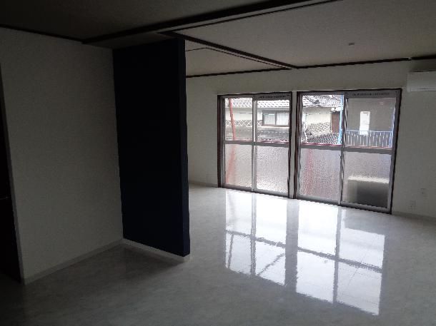 Office for Rent in Kitayoshizu-cho, Fukuyama, Hiroshima - 39 sqm - Thumbnail 4