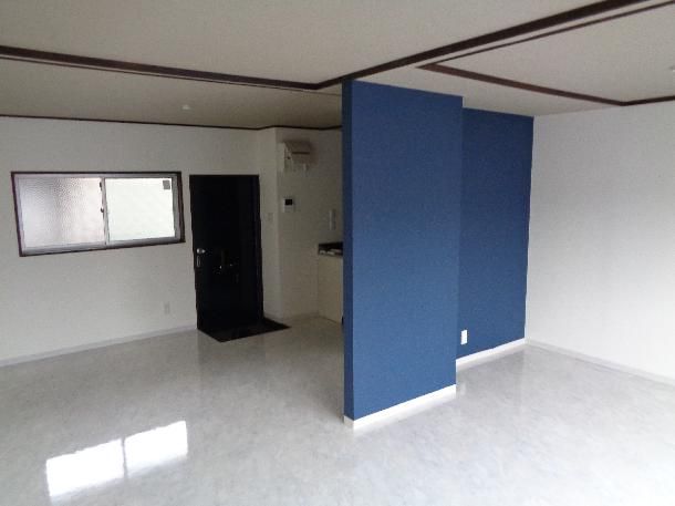 Office for Rent in Kitayoshizu-cho, Fukuyama, Hiroshima - 39 sqm - Thumbnail 3