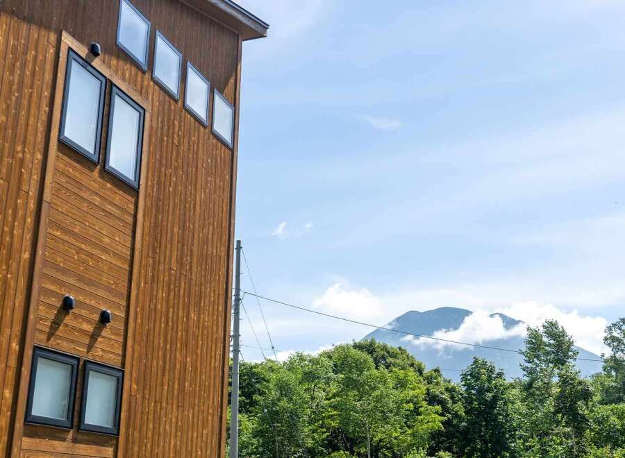 Grand 6-Bedroom Chalet for Sale in Niseko's Country Resort - Thumbnail 3