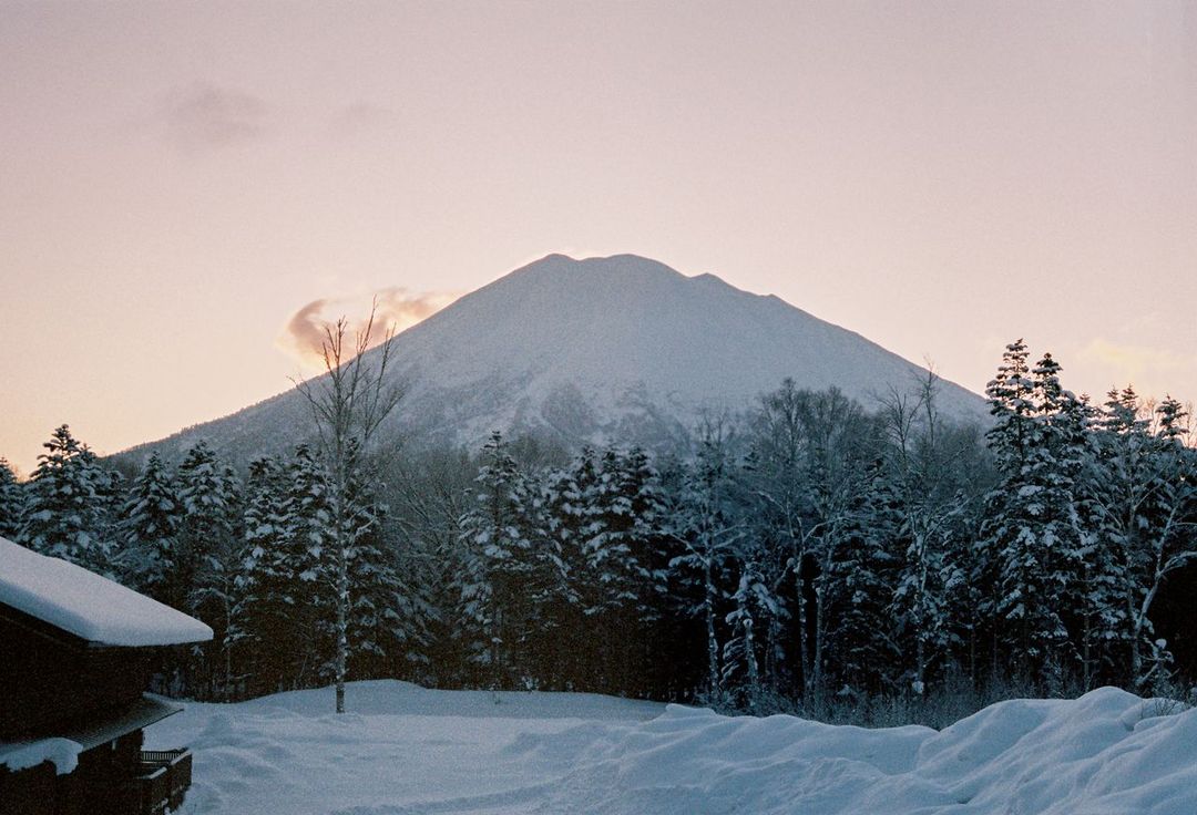 Luxury Tsurara Villa in Niseko's Ginto Hirafu with Mt. Yotei Views - Thumbnail 4