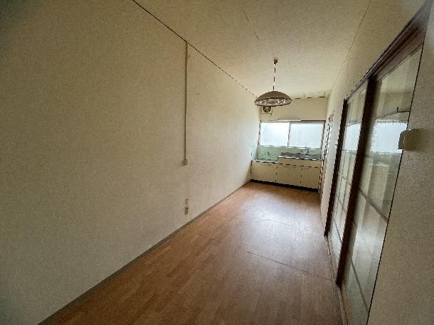 2DK Apartment for Rent in Fukuyama, Hiroshima - Thumbnail 2