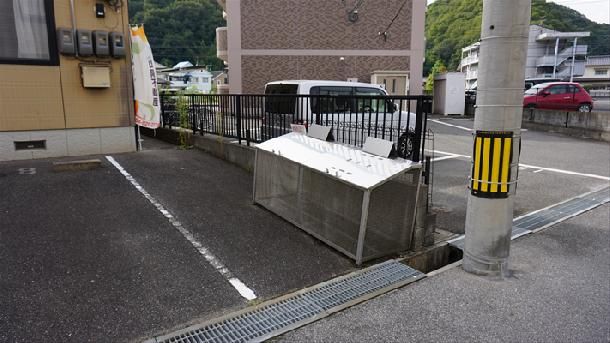 Income Property in Mihara City, Hiroshima Prefecture - Thumbnail 2