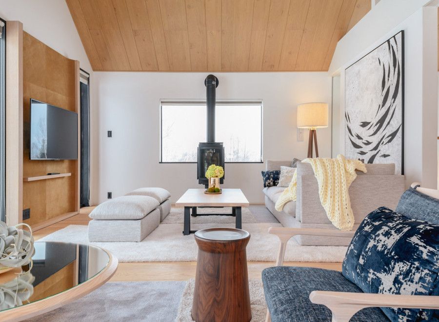 Luxury Villa for Sale in Niseko with Mountain Views - Thumbnail 4