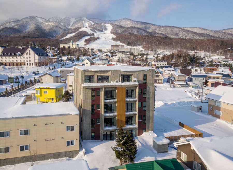 Modern 2-Bed Apartment for Sale in Furano Ski Village - Thumbnail 4