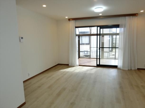 Renovated 4LDK House for Sale in Fukuyama, Hiroshima - Thumbnail 3