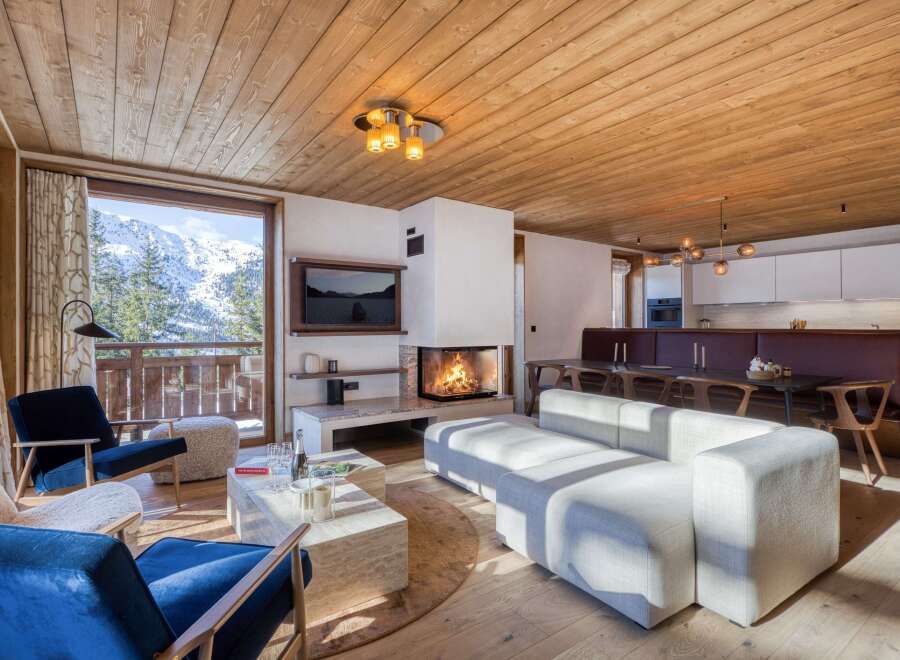 Luxury 4-Bedroom Chalet for Sale in Méribel, France - Thumbnail 2