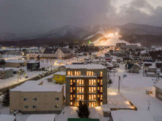Luxury 2-Bed Apartment for Sale in Furano Ski Resort - Thumbnail 4