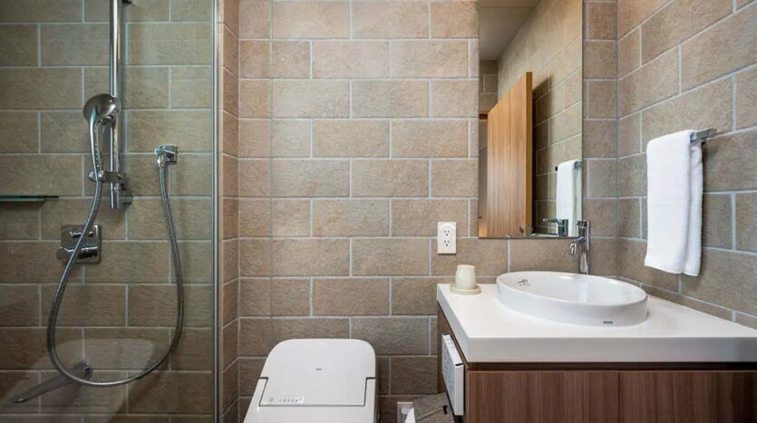 Kaku Place Furano Unit 202 - 2-Bedroom Ski Resort Apartment - Thumbnail 4