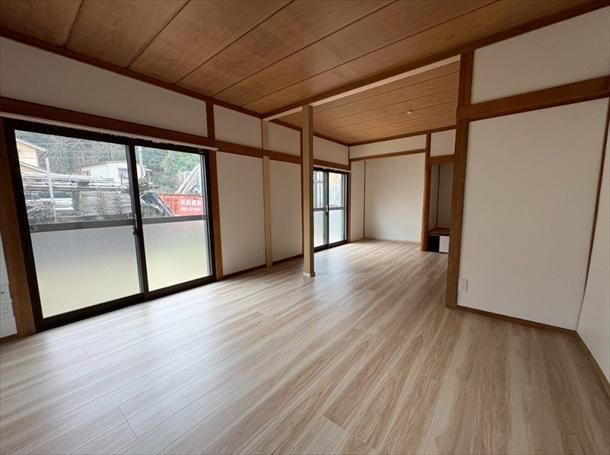 3DK Detached House for Sale in Shirosaki-ga-oka, Fukuyama - Thumbnail 3
