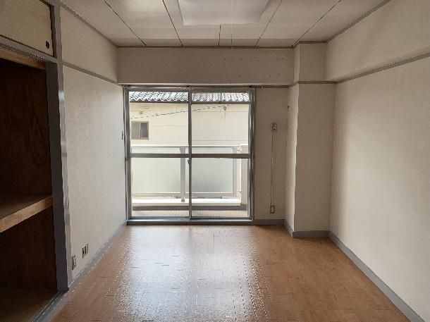 Renovated 3LDK Apartment in Fukuyama, Hiroshima - Thumbnail 3