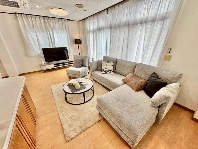 Renovated 5LDK House in Koshigaya, Saitama - 39.8M Yen - Thumbnail 3