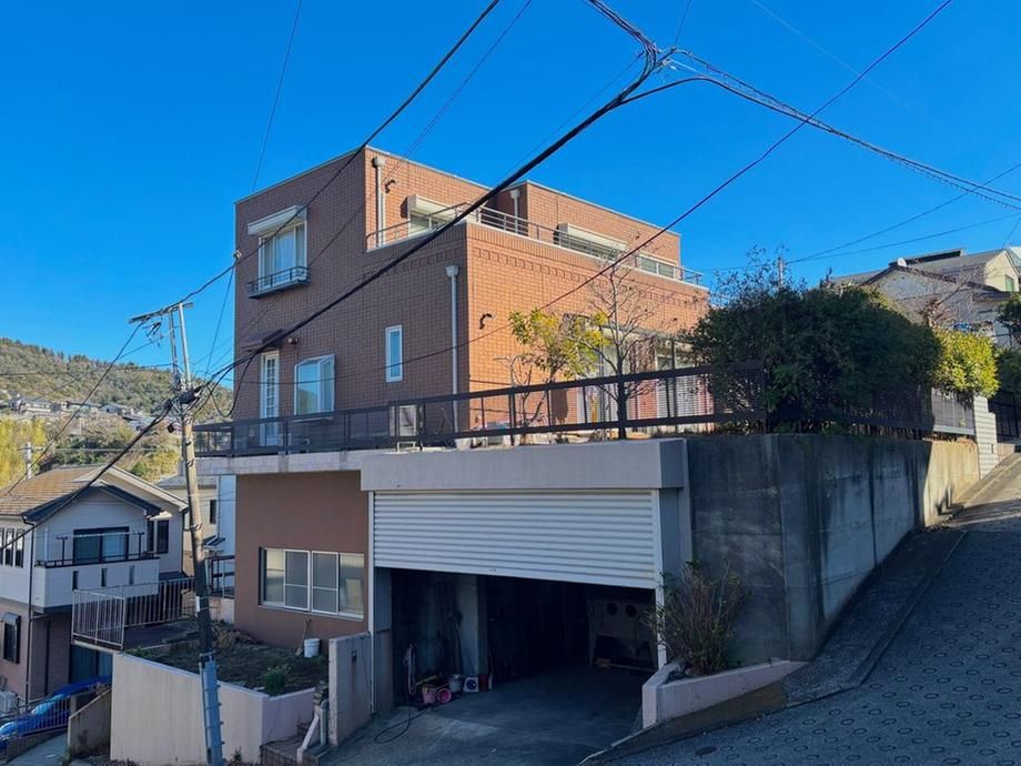 4LDK Detached House for Sale in Hayama, Kanagawa - 229 sqm - Thumbnail 2