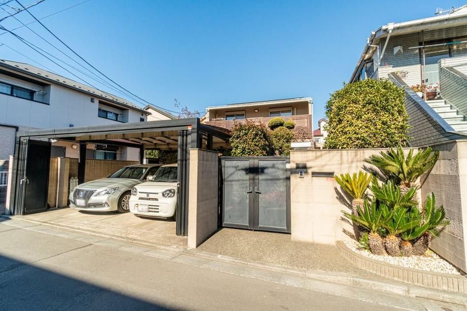 4LDK Custom-Built Home in Nishiogi-Kita, Suginami, Tokyo - Thumbnail 2