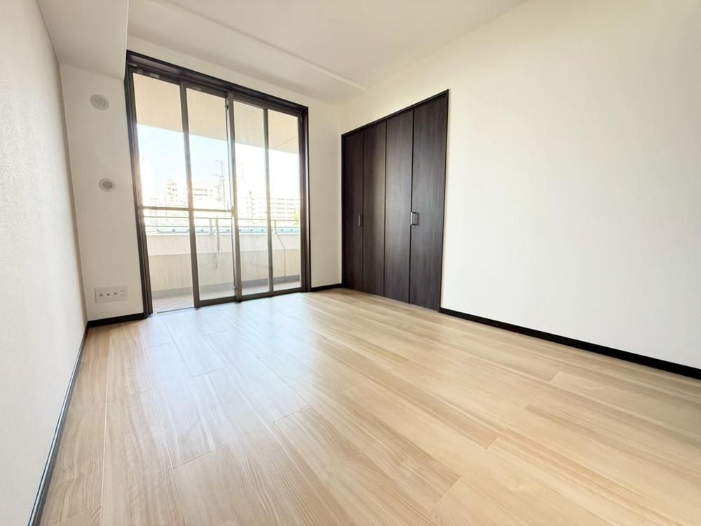 4LDK Apartment for Sale in Naka-ku, Yokohama - 80.75m2 - Thumbnail 4