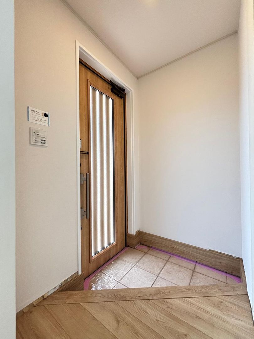 3LDK Detached House for Sale in Fuchinobe, Sagamihara - Thumbnail 2