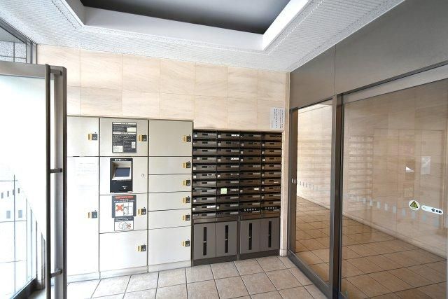 Renovated 3LDK Corner Apartment in Sendai, Miyagi - Thumbnail 3