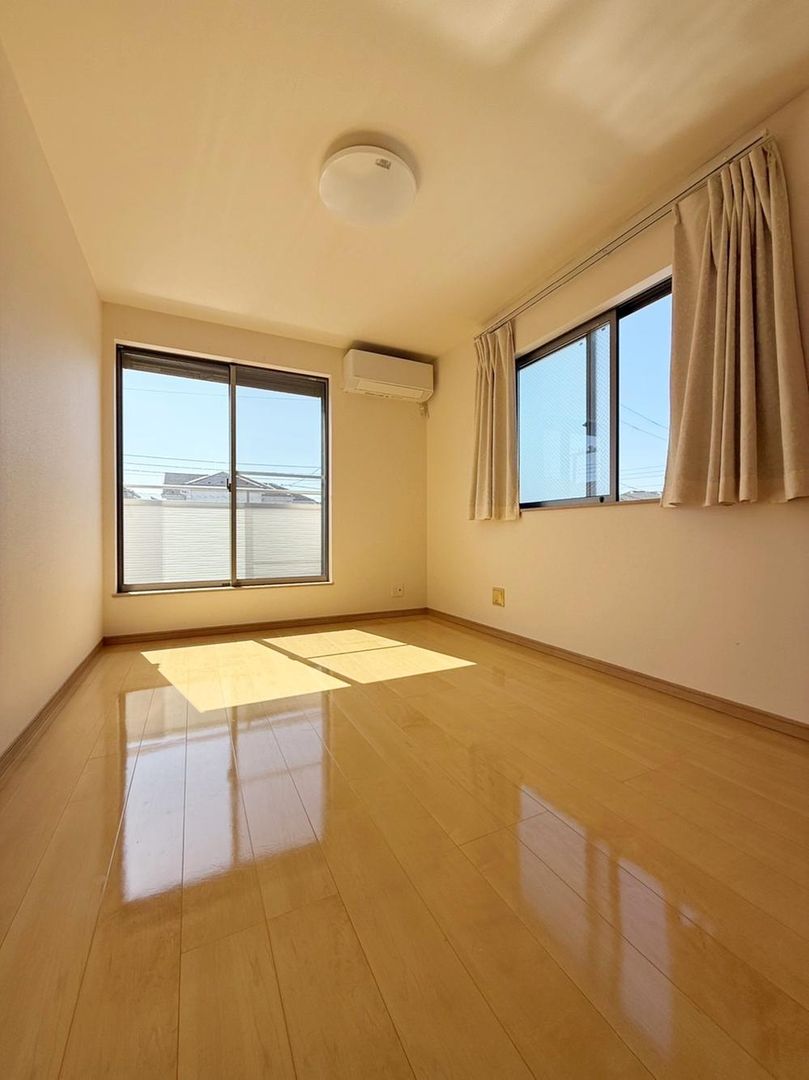 4LDK Detached House for Sale in Iwatsuki, Saitama - Thumbnail 4