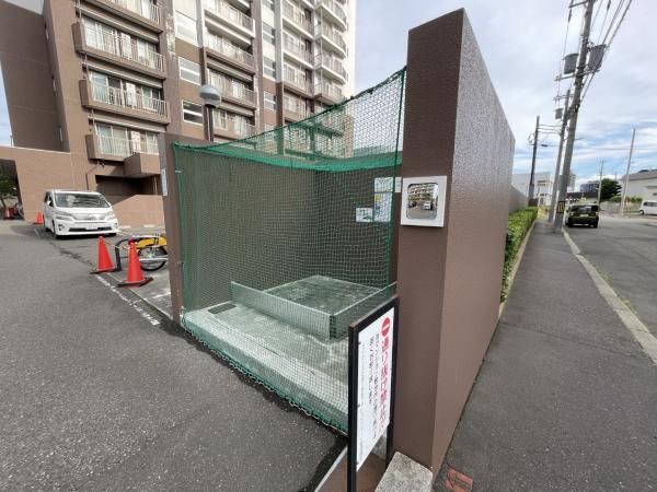 3LDK Apartment for Sale Near Hibarigaoka Station, Sapporo - Thumbnail 4