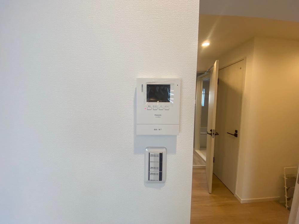 Renovated 2LDK Apartment in Funabashi, Chiba Near Station - Thumbnail 2